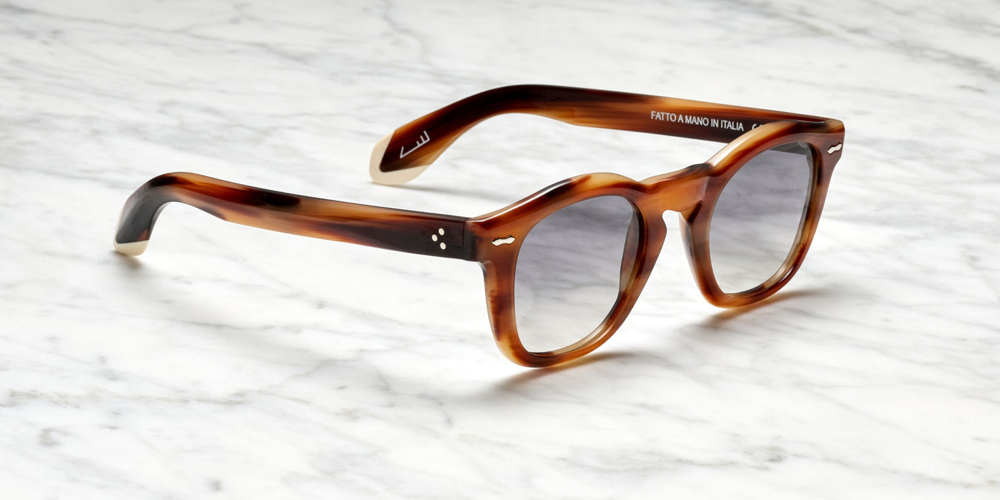 occhiali da sole marroni striati montatura stile vintage